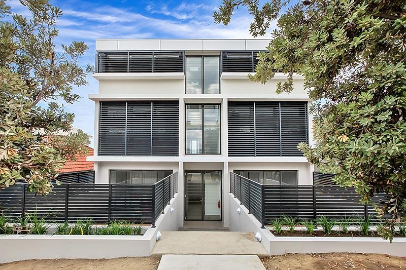 4/47 Bond Street, Maroubra For Lease by Ballard Property - image 1